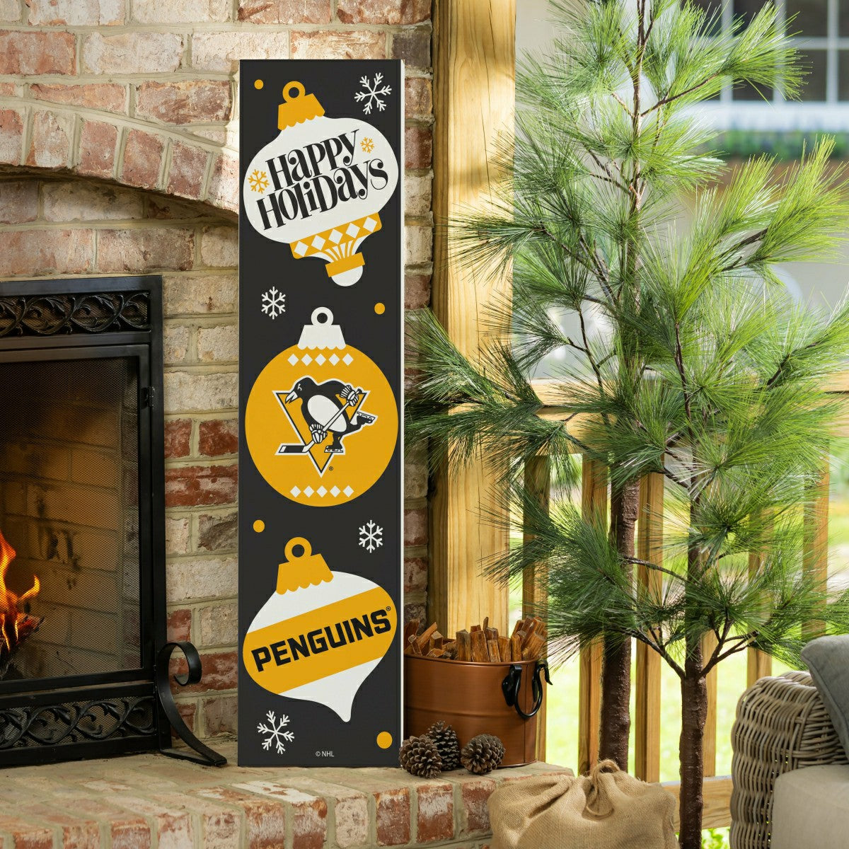 47" Double Sided Leaner, Pittsburgh Penguins, Christmas