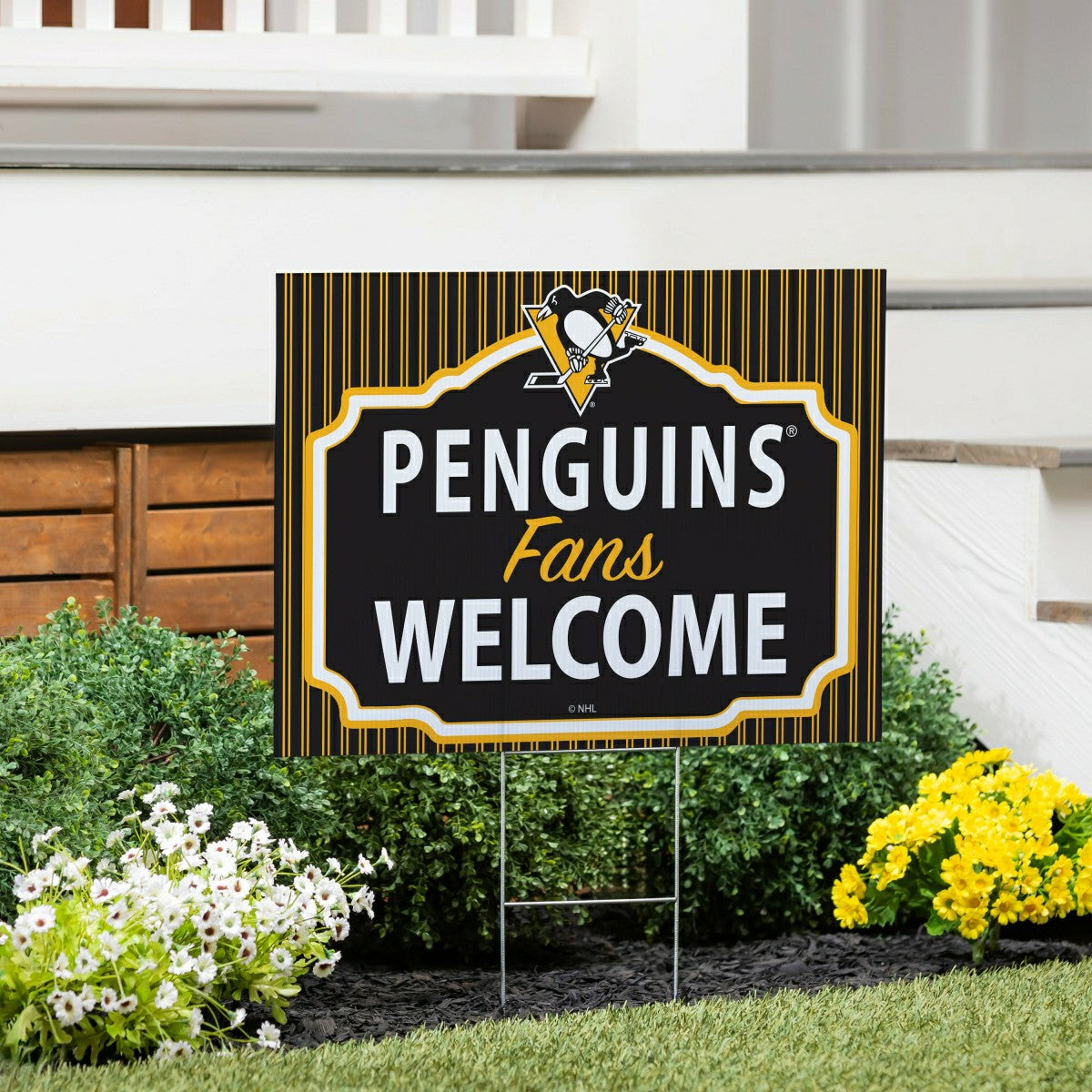 Pittsburgh Penguins Coroplast Yard Sign, "Fans Welcome"