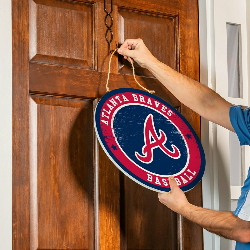 Atlanta Braves Round Door Décor with Hanging Rope, 18x18
