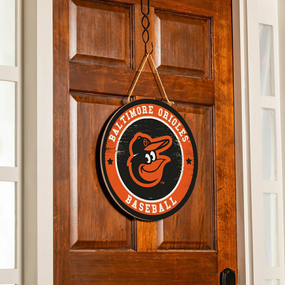 Baltimore Orioles Round Door Décor with Hanging Rope, 18x18