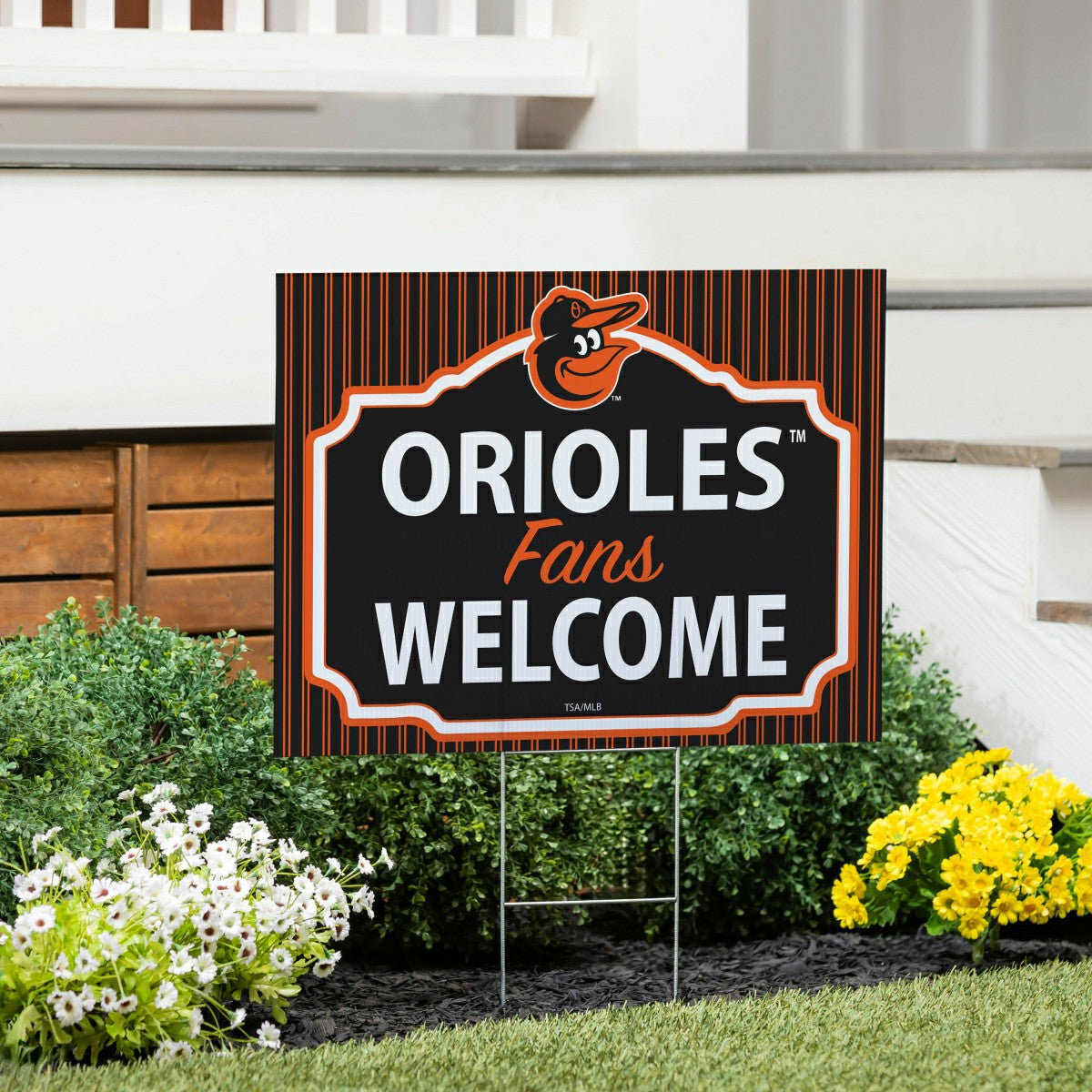 Baltimore Orioles Coroplast Yard Sign, "Fans Welcome"