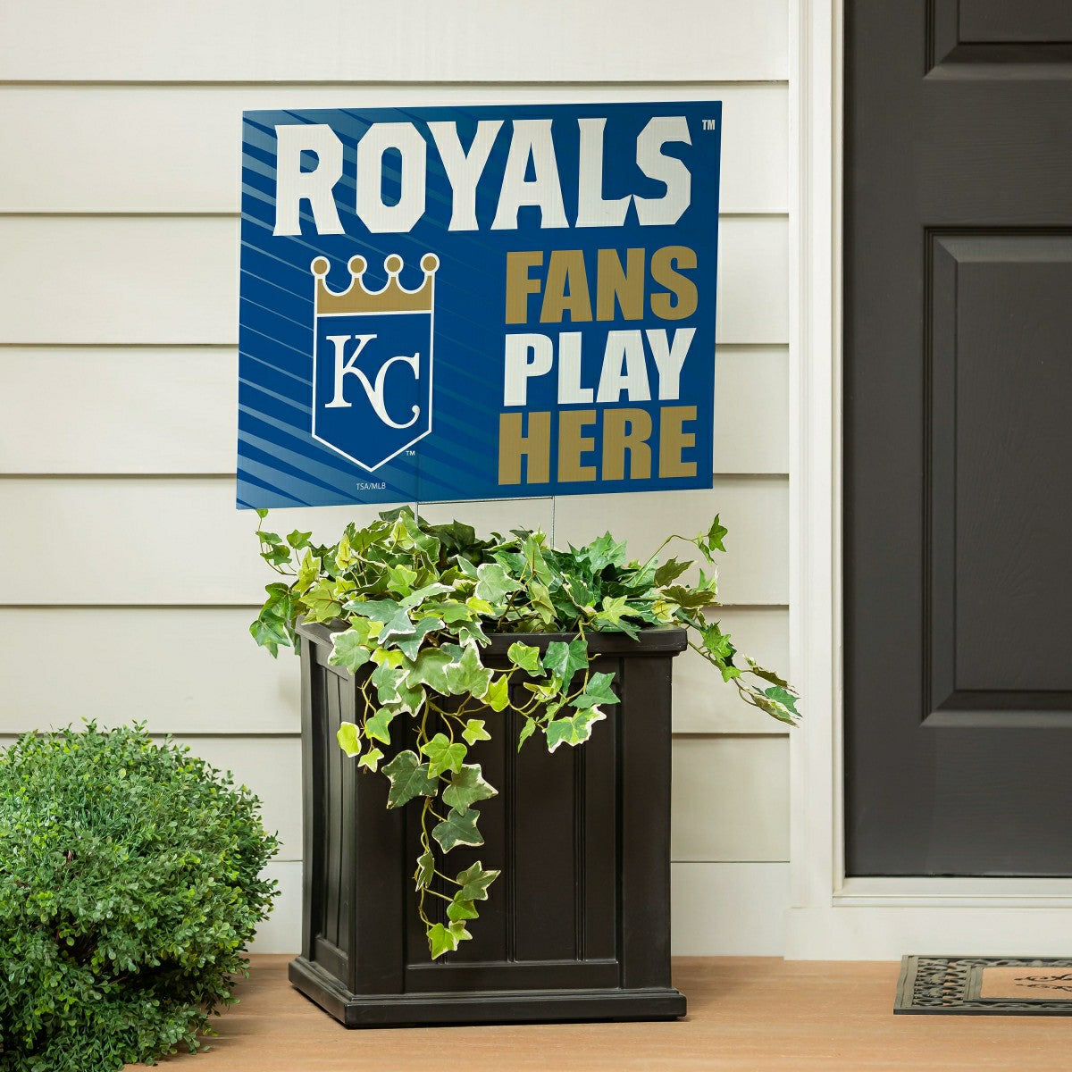 Kansas City Royals Coroplast Yard Sign "Fans Play Here"