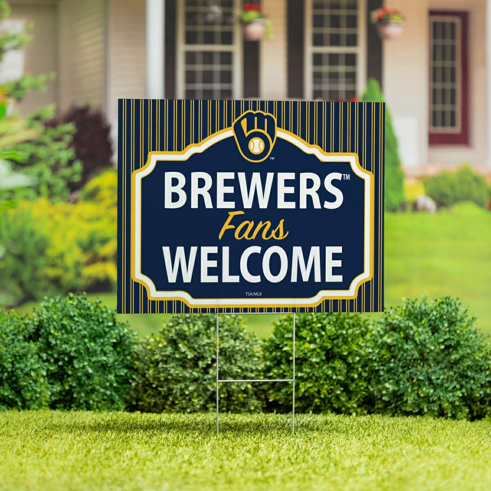 Milwaukee Brewers Coroplast Yard Sign, "Fans Welcome"