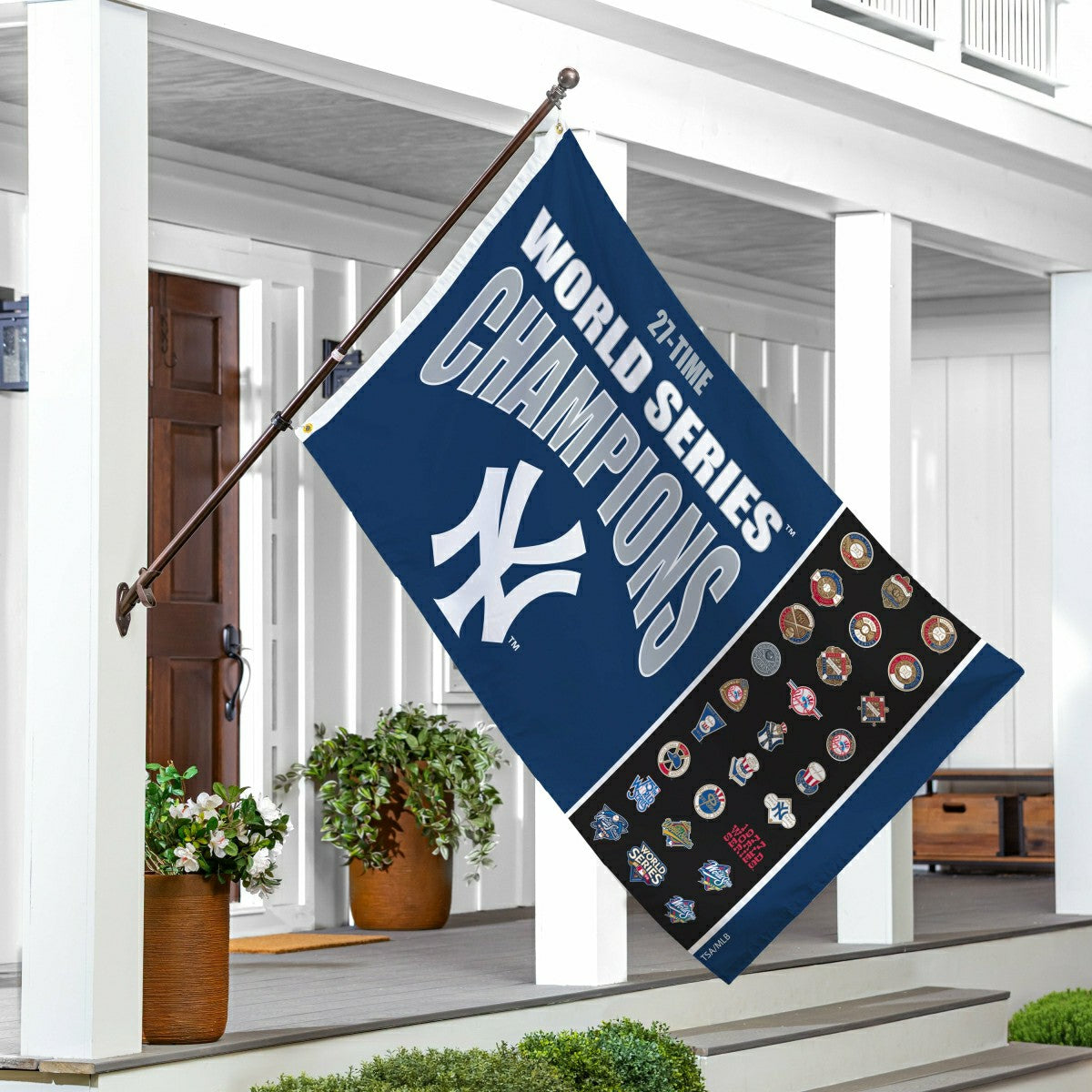 New York Yankees Single Sided Flag w/ 2 Grommets, 3'x5' Multi Win Flag