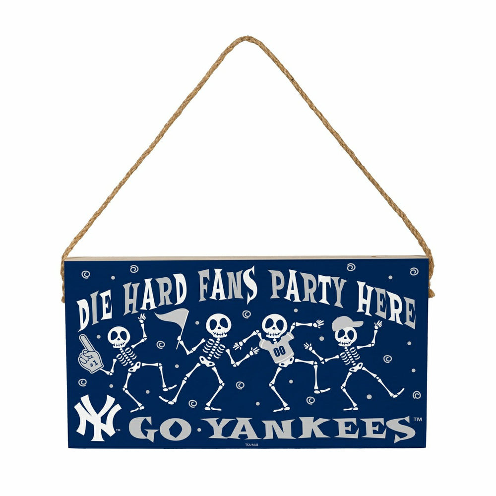 New York Yankees Halloween Wood Wall Sign, 6x11