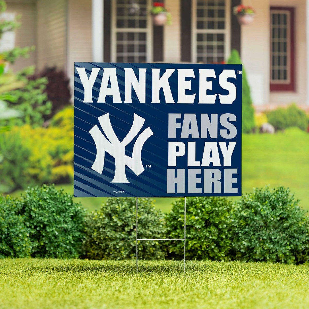 New York Yankees Coroplast Yard Sign "Fans Play Here"