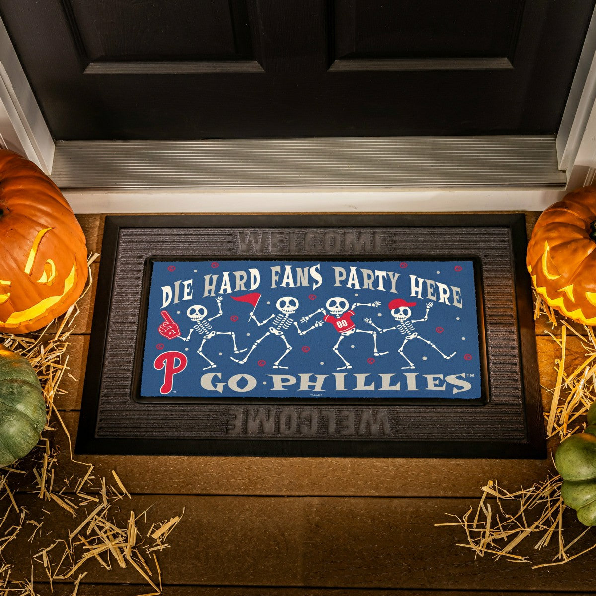 Philadelphia Phillies Flocked Coir Halloween Sassafras Switch Mat, 22"