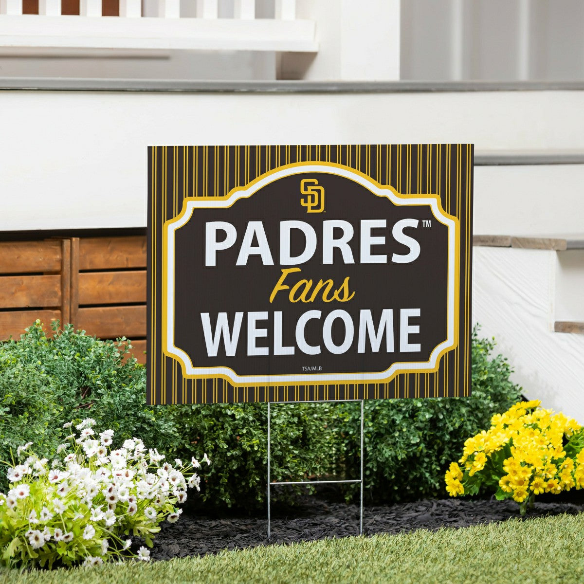 San Diego Padres Coroplast Yard Sign, "Fans Welcome"