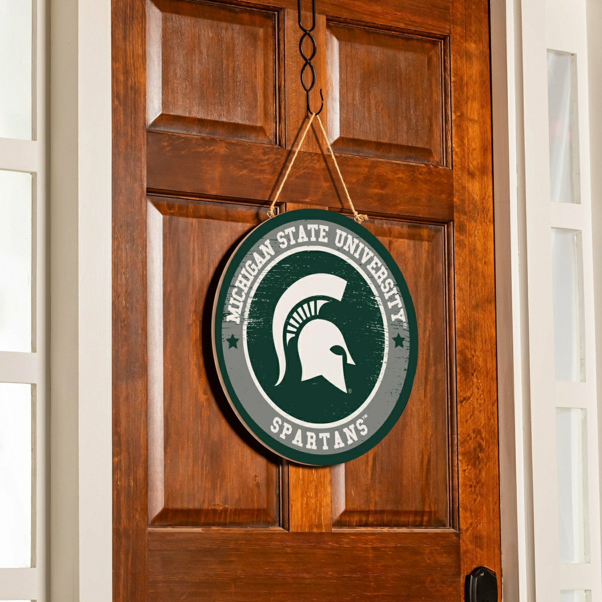 Michigan State University Round Door Décor with Hanging Rope, 18x18