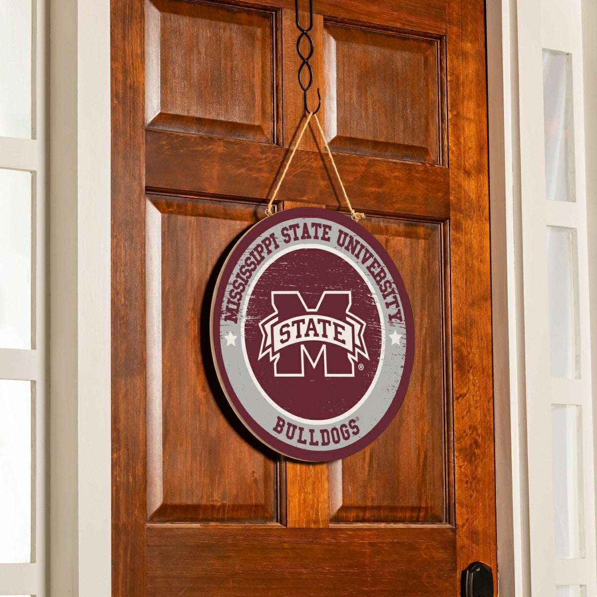 Mississippi State University Round Door Décor with Hanging Rope, 18x18