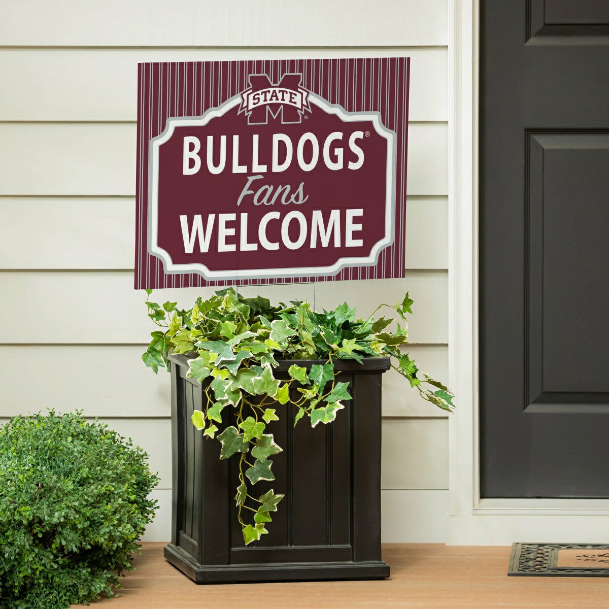 Mississippi State University Coroplast Yard Sign, "Fans Welcome"
