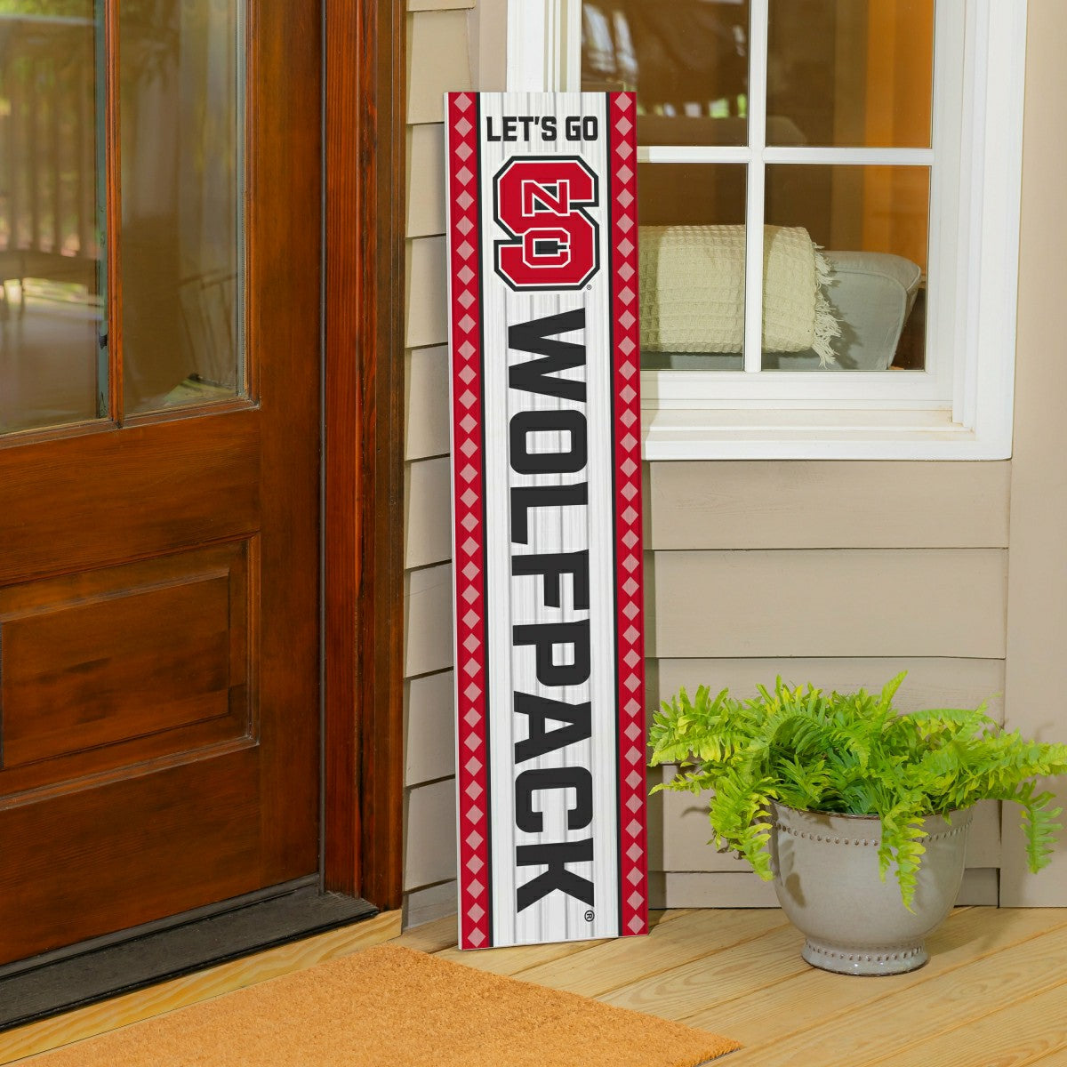 47" Double Sided Leaner, North Carolina State University, Christmas