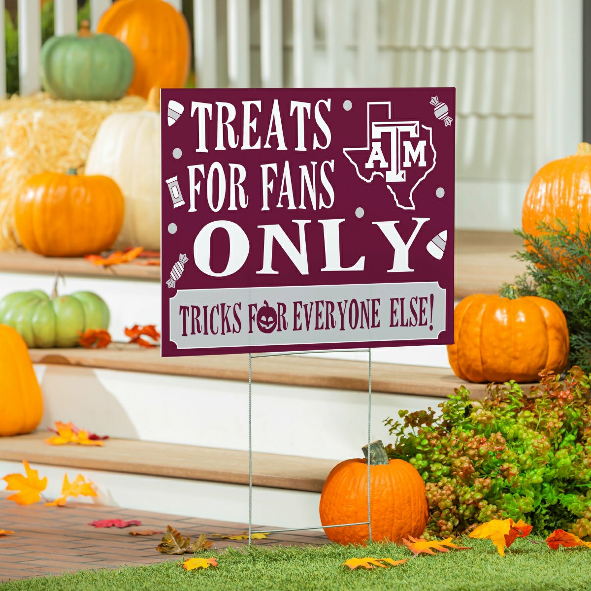 Texas A&M Yard Sign, Halloween Treats for Fans
