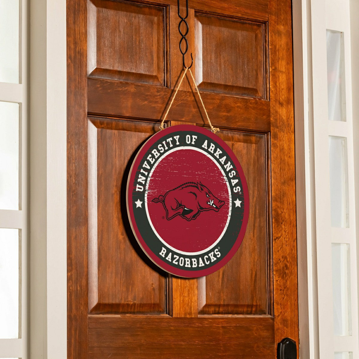 University of Arkansas Round Door Décor with Hanging Rope, 18x18