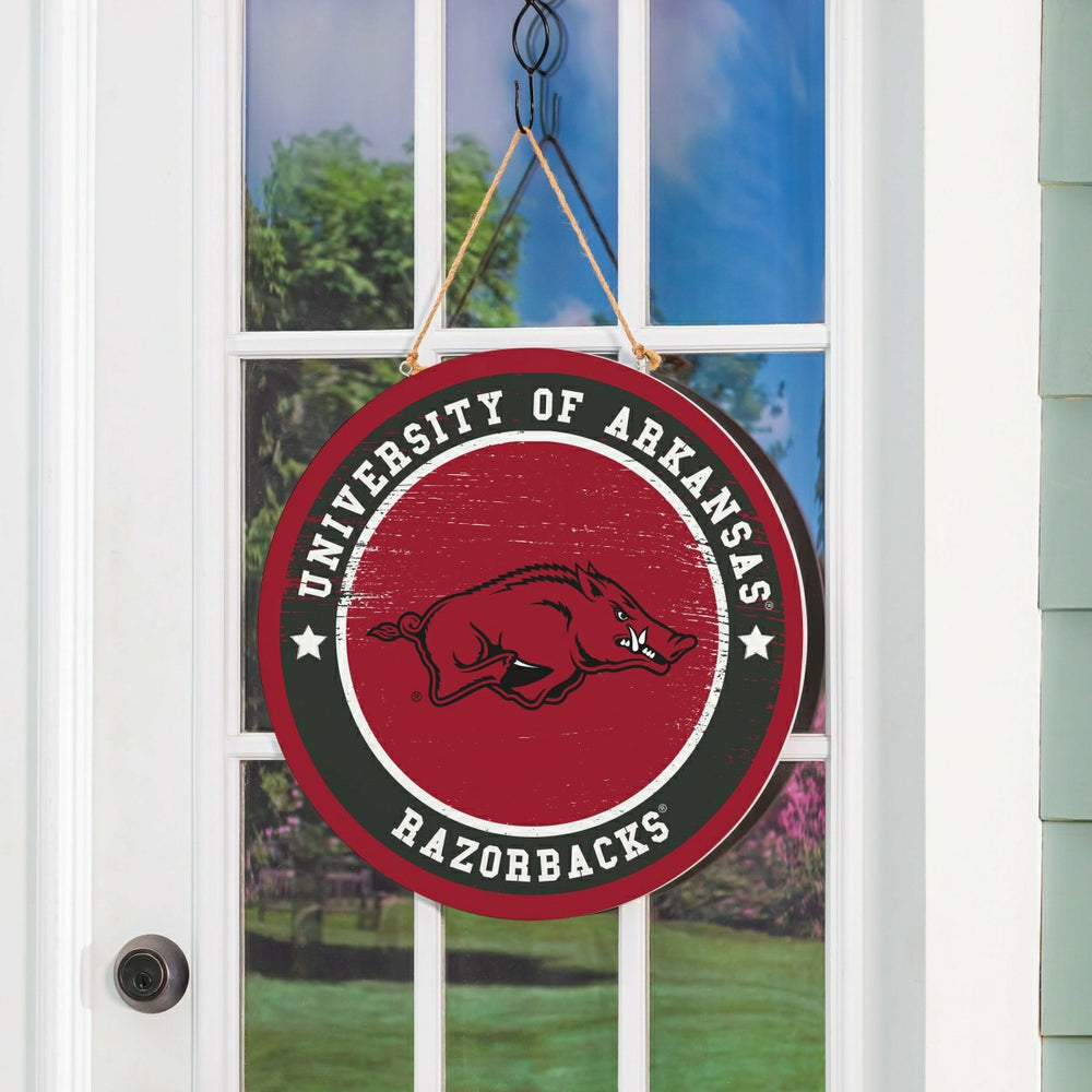 University of Arkansas Round Door Décor with Hanging Rope, 18x18