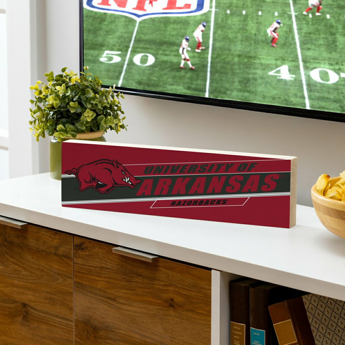University of Arkansas Mantle Sign, Down Home Fans, 5x18