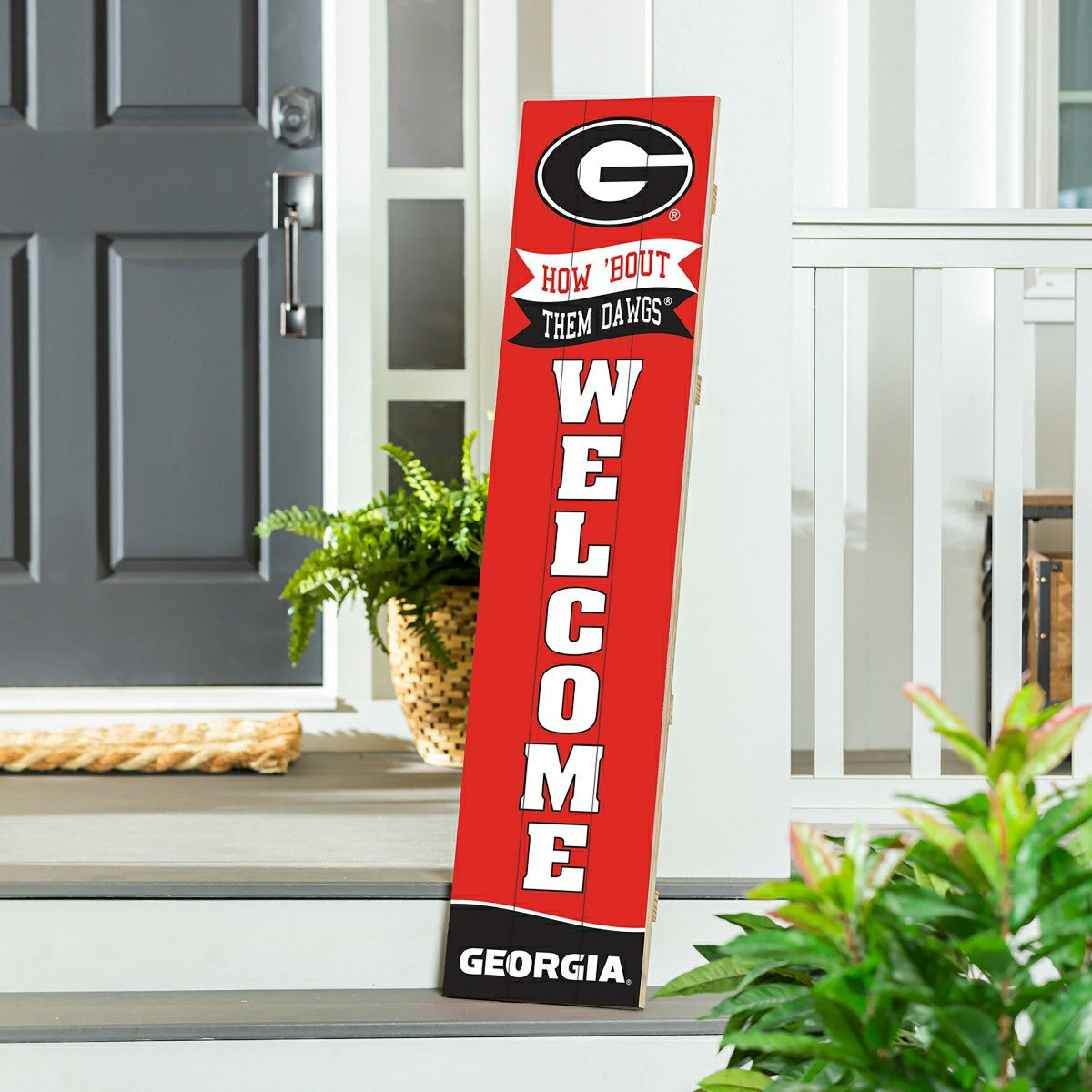 University of Georgia Large Single Sided Leaner, 46"