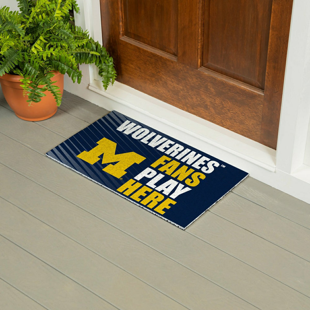 University Of Michigan Fan Mat, 28"x16"