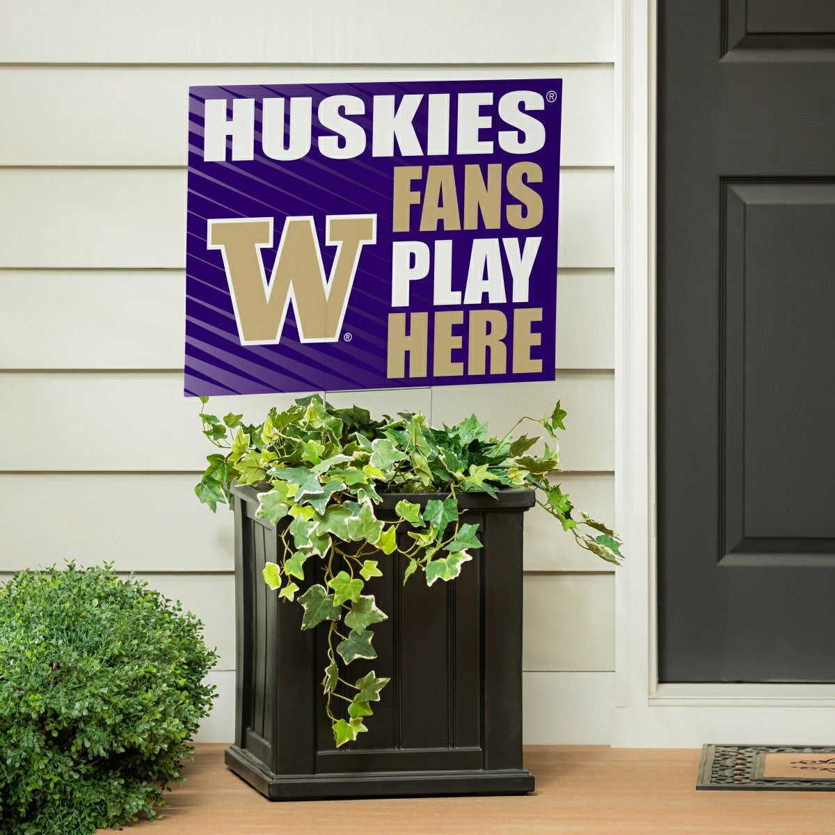 University of Washington Coroplast Yard Sign "Fans Play Here"