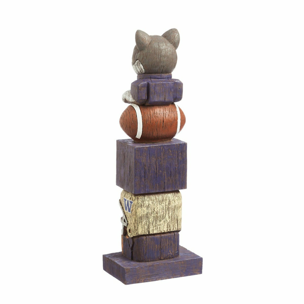University of Washington Tiki Team Totem Garden Statue