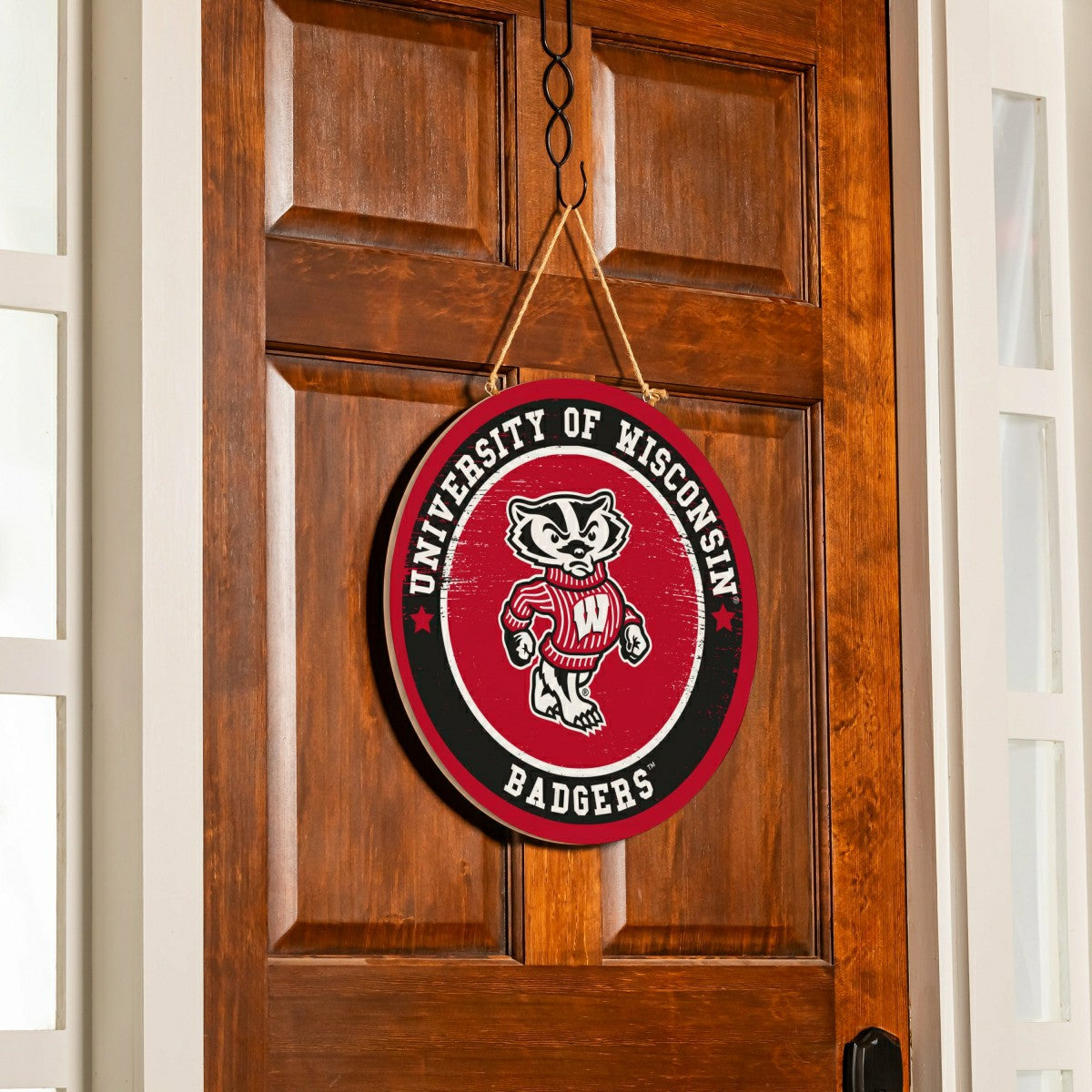 University of Wisconsin-Madison Round Door Décor with Hanging Rope, 18