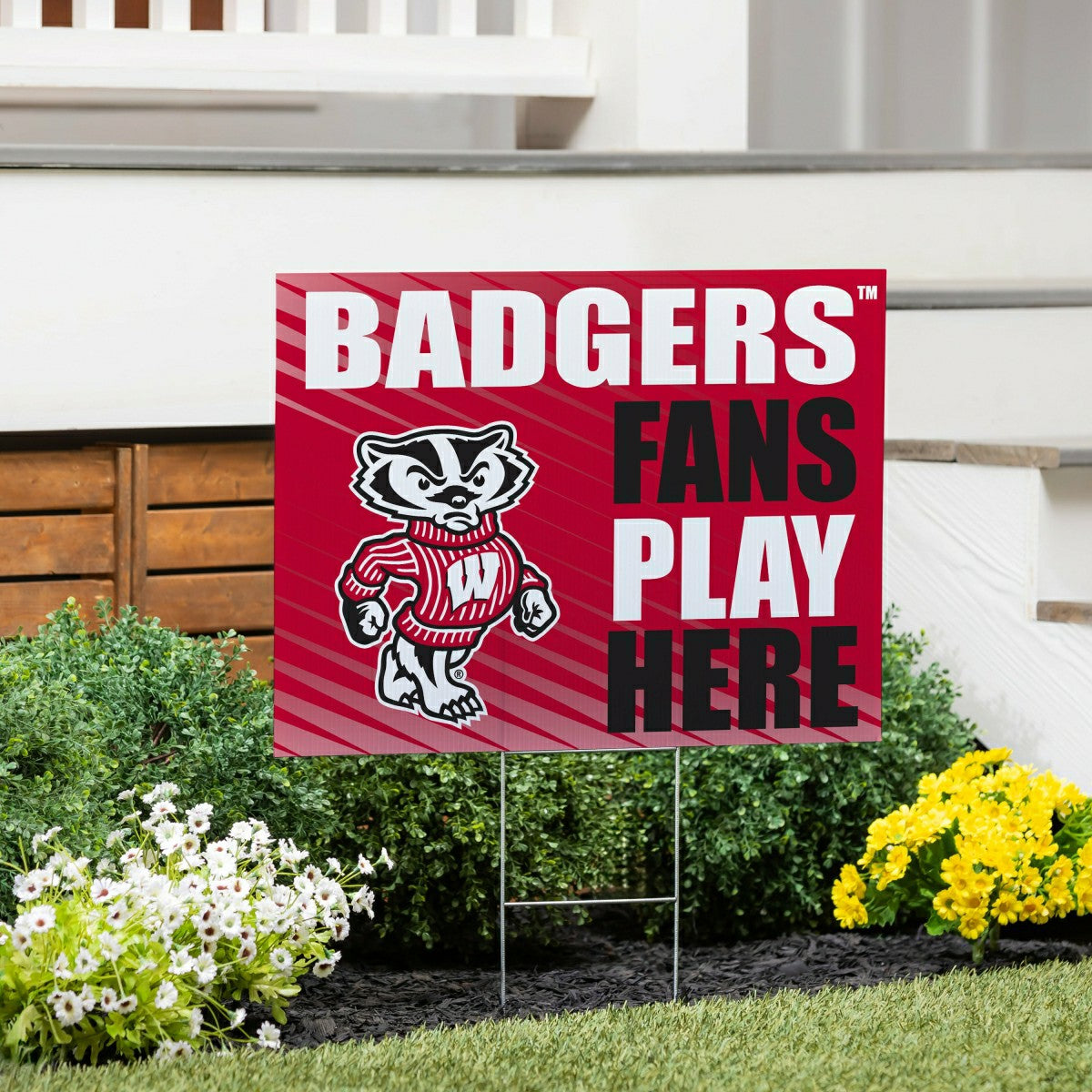 University of Wisconsin-Madison Coroplast Yard Sign "Fans Play Here"