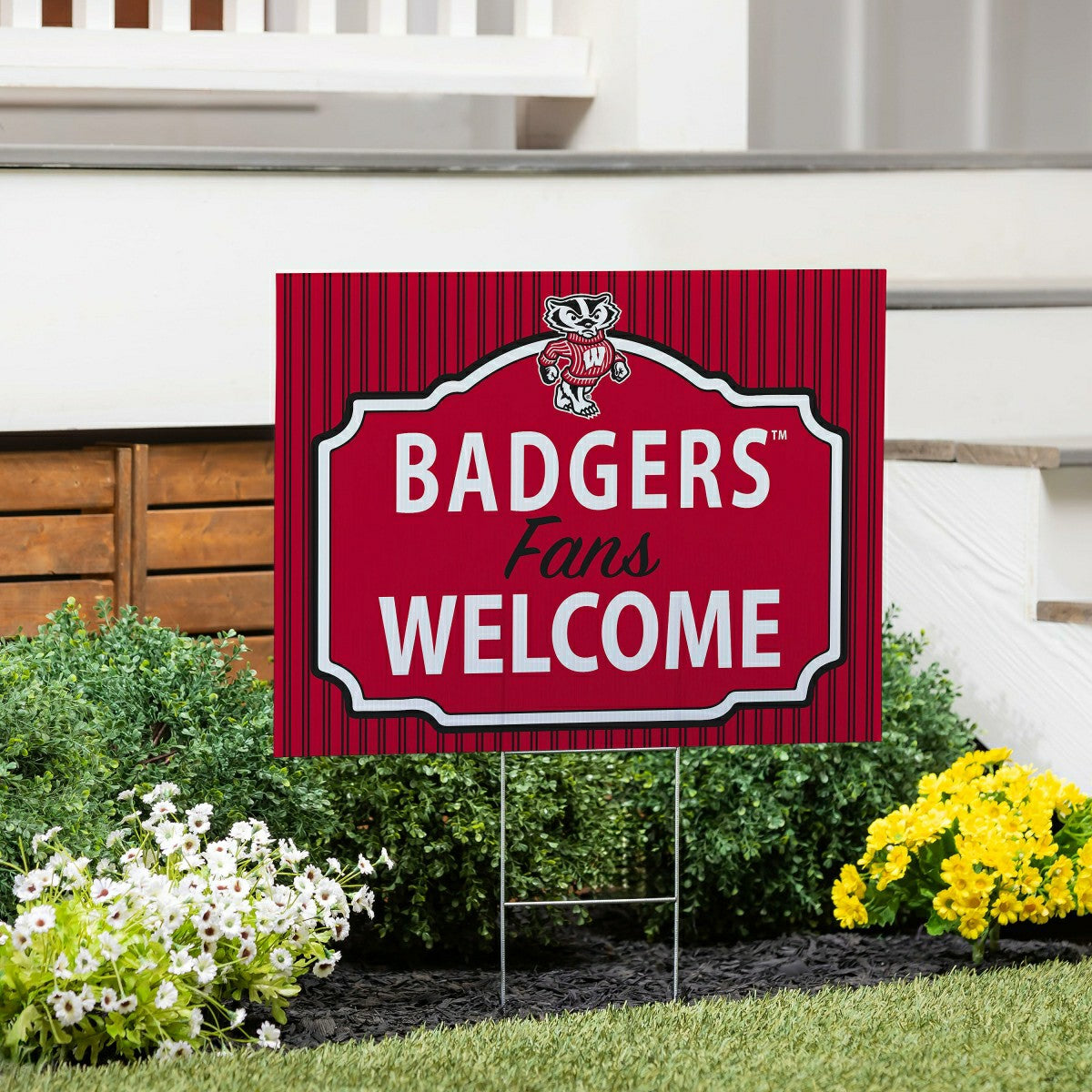 University of Wisconsin-Madison Coroplast Yard Sign, "Fans Welcome"