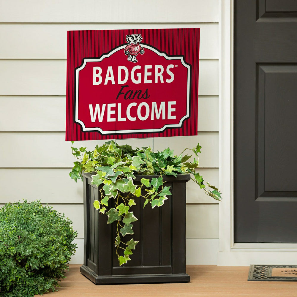 University of Wisconsin-Madison Coroplast Yard Sign, "Fans Welcome"