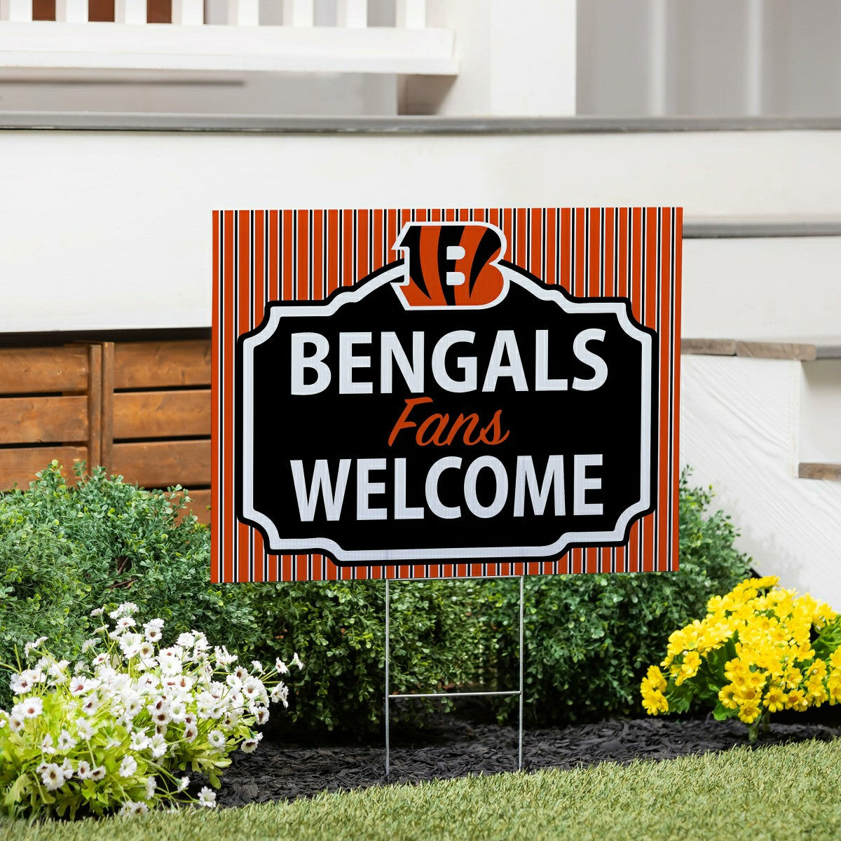 Cincinnati Bengals Coroplast Yard Sign, "Fans Welcome"
