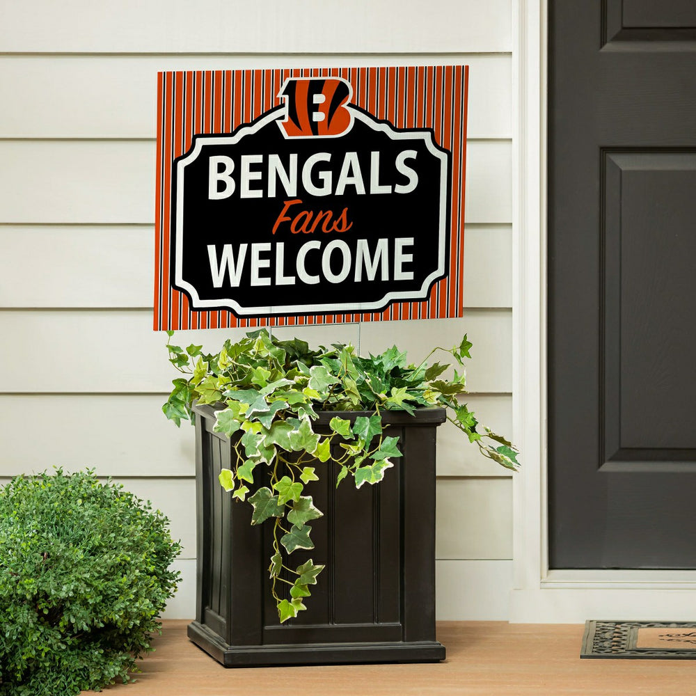 Cincinnati Bengals Coroplast Yard Sign, "Fans Welcome"