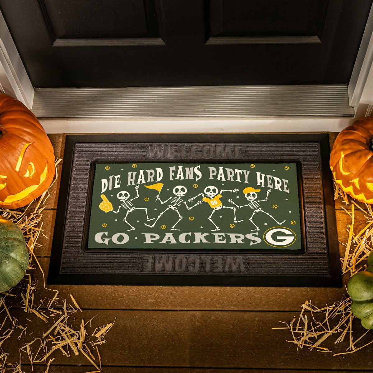 Green Bay Packers Flocked Coir Halloween Sassafras Switch Mat, 22"x10"