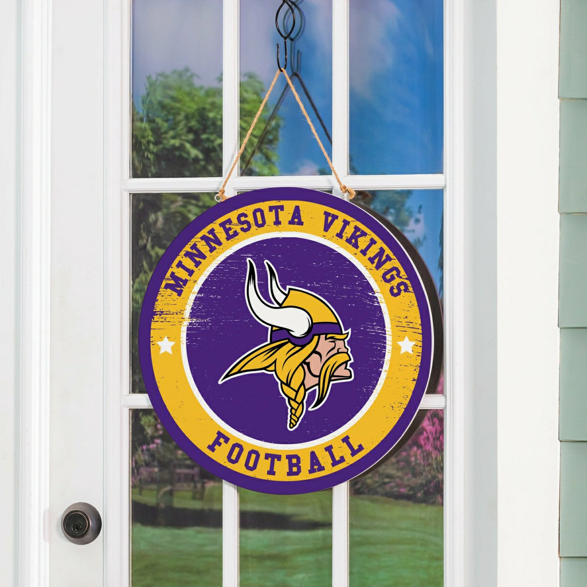 Minnesota Vikings Round Door Décor with Hanging Rope, 18x18