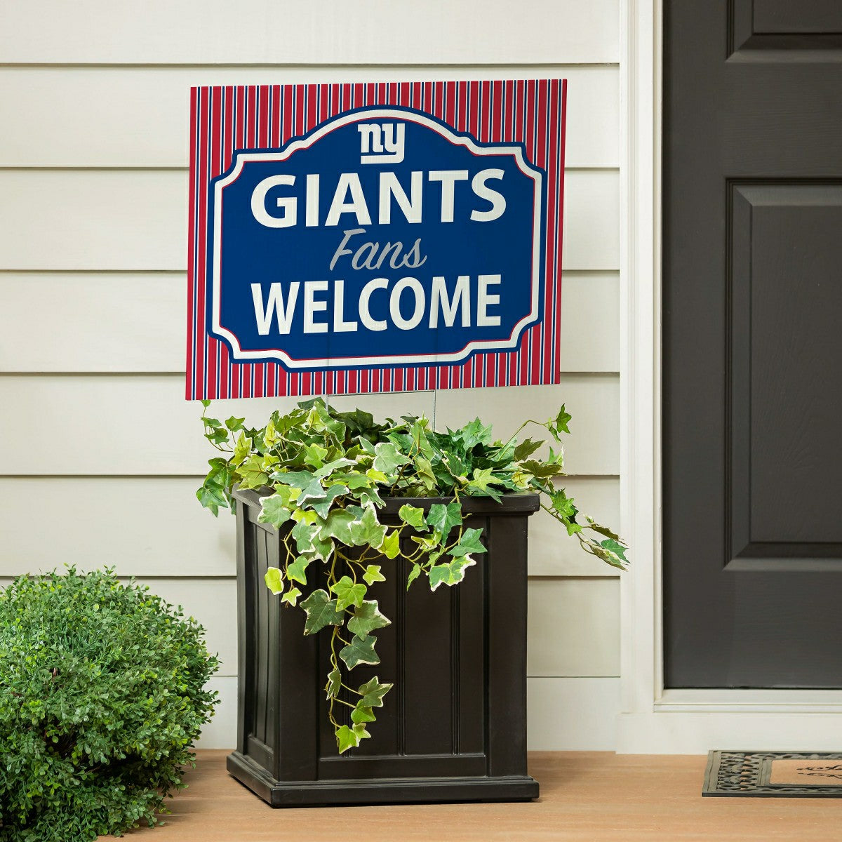 New York Giants Coroplast Yard Sign, "Fans Welcome"