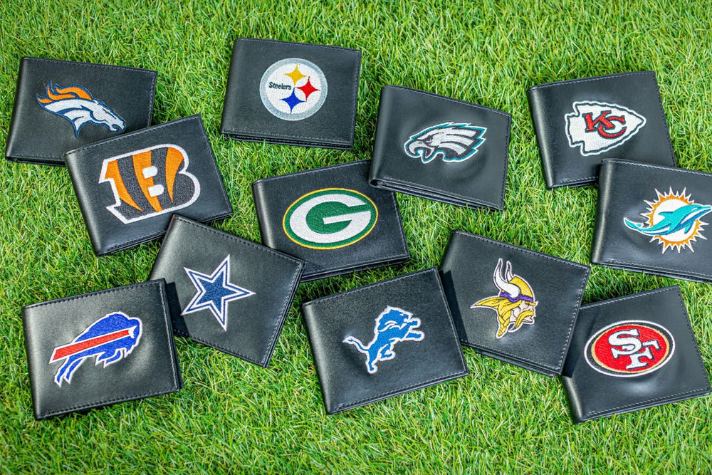 Pittsburgh Steelers Black Bi-Fold Embroidered Wallet w/ RFID Blocking