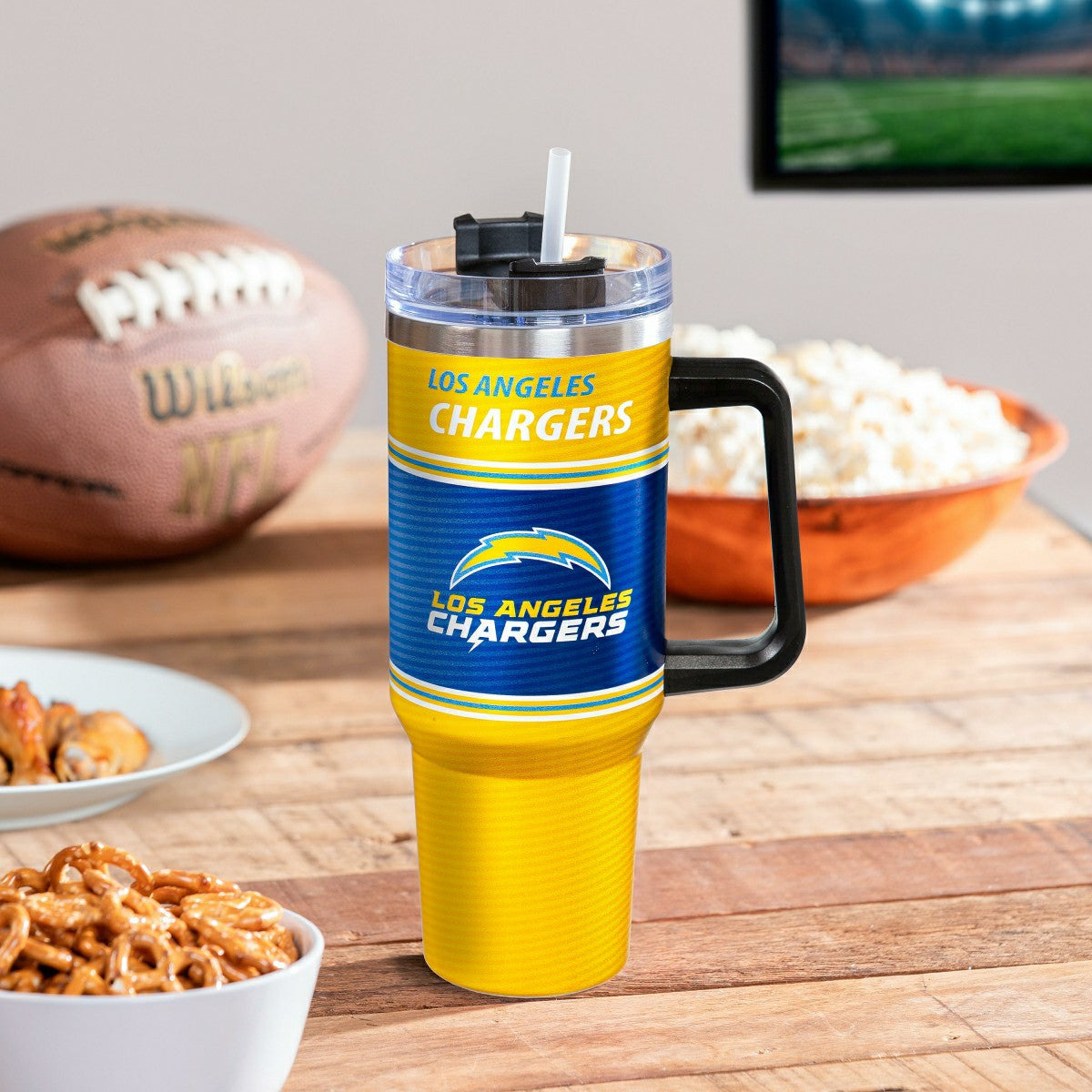 40oz Stainless Steel Canyon Cup w/ Straw, Los Angeles Chargers