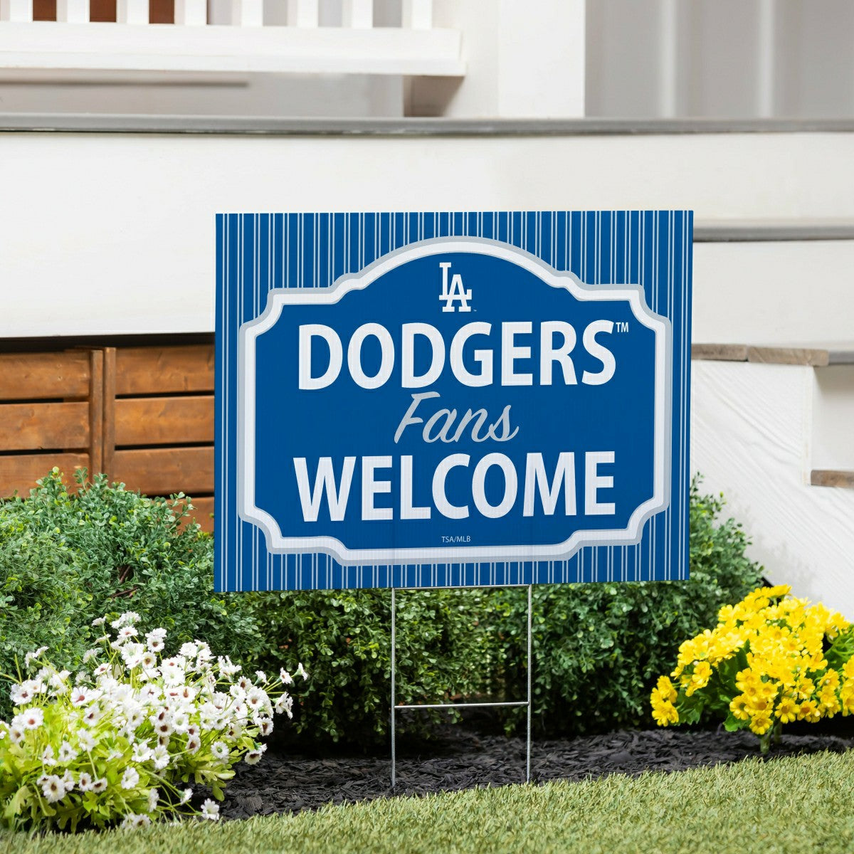 Los Angeles Dodgers Coroplast Yard Sign, "Fans Welcome"