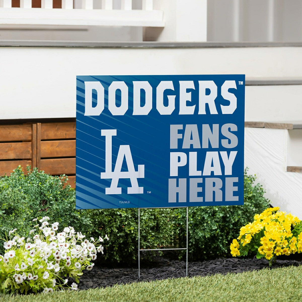 Los Angeles Dodgers Coroplast Yard Sign "Fans Play Here"