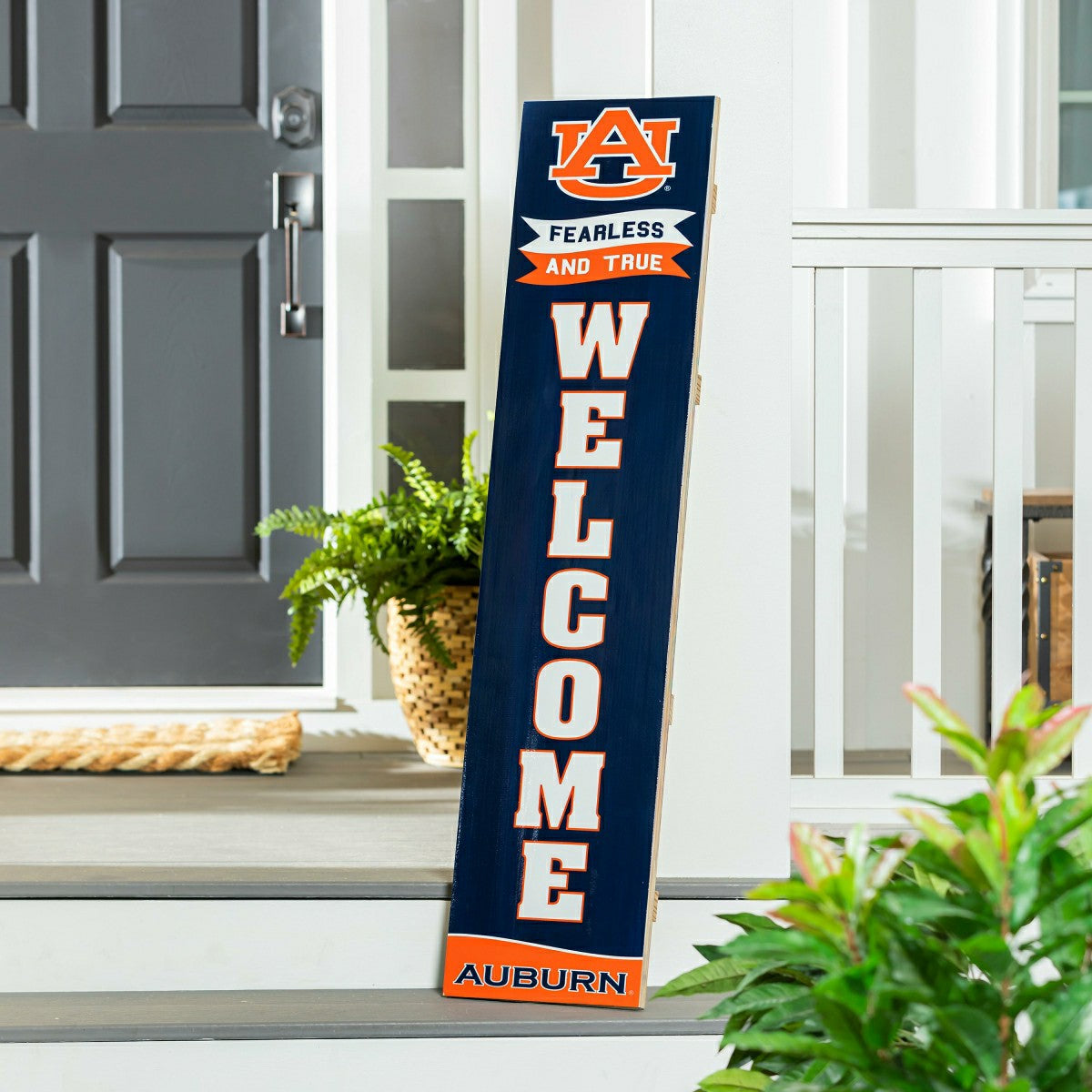 Auburn University Large Single Sided Leaner, 46"
