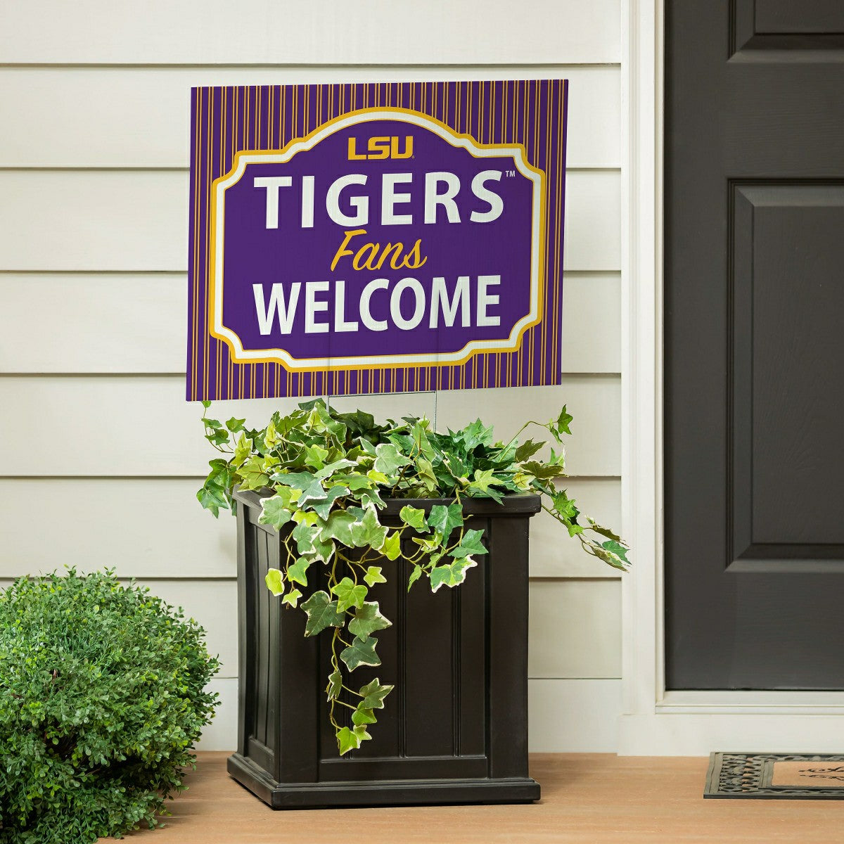 Louisiana State University Coroplast Yard Sign, "Fans Welcome"