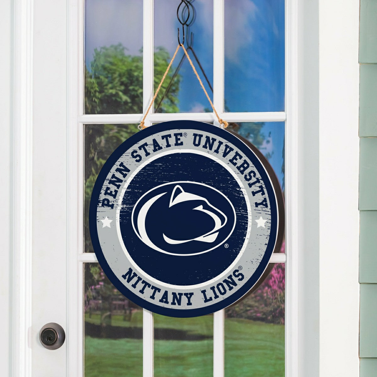 Penn State Round Door Décor with Hanging Rope, 18x18