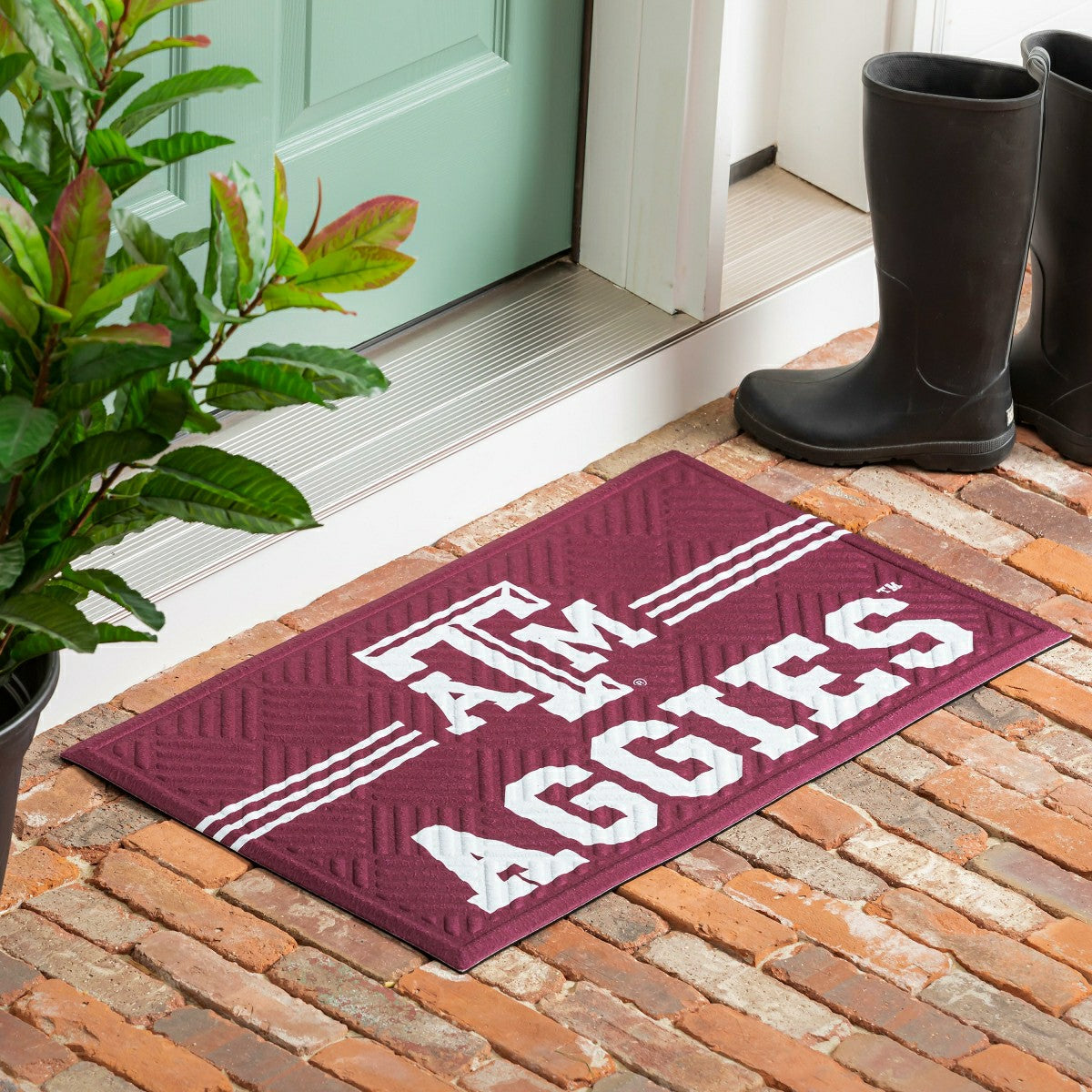 Embossed Mat, Cross Hatch, Texas A&M