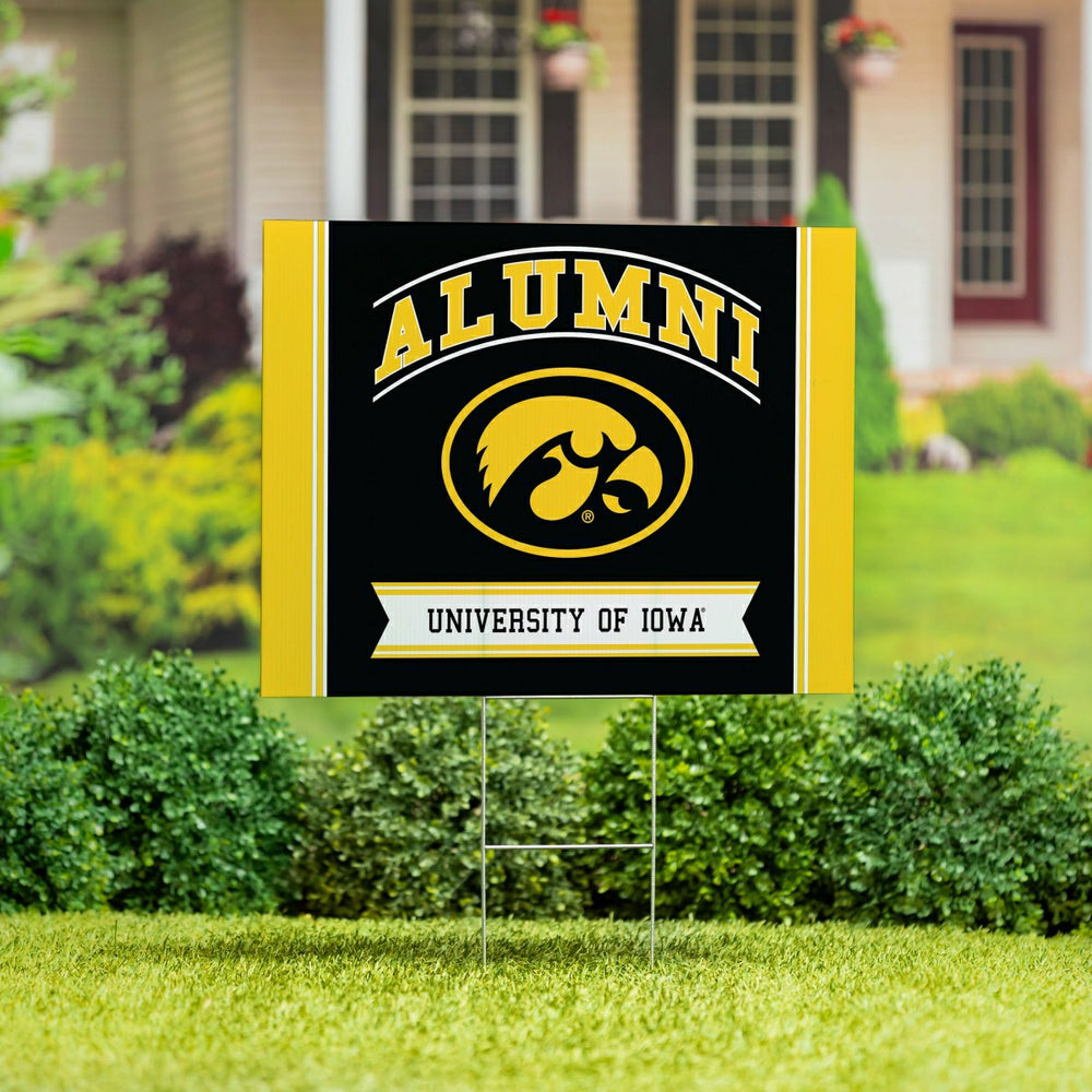 University of Iowa Coroplast Yard Sign Alumni