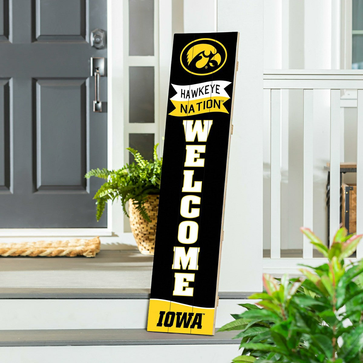 University of Iowa Large Single Sided Leaner, 46"