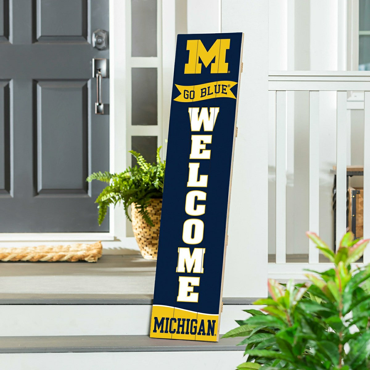 University Of Michigan Large Single Sided Leaner, 46"