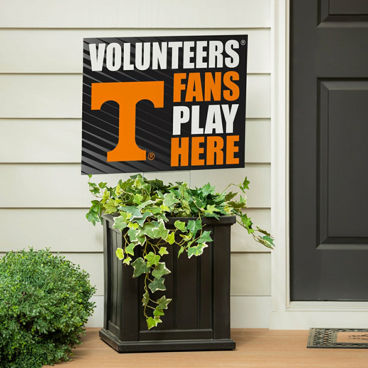 University of Tennessee Coroplast Yard Sign "Fans Play Here"