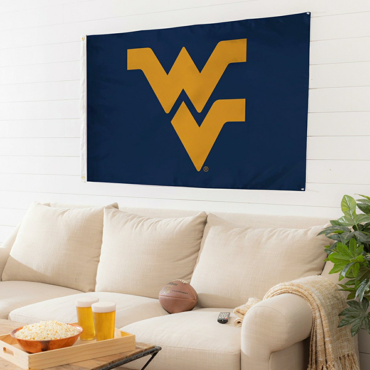 West Virginia University Single Sided Estate Flag with 2 Grommets, 3'x