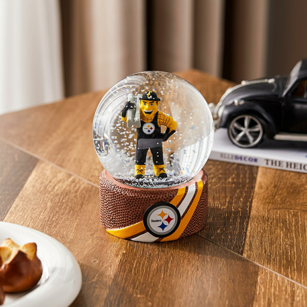 Water Globe, Pittsburgh Steelers