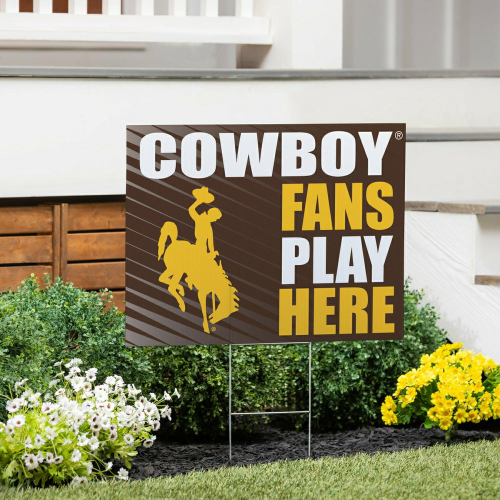 University of Wyoming Coroplast Yard Sign "Fans Play Here"