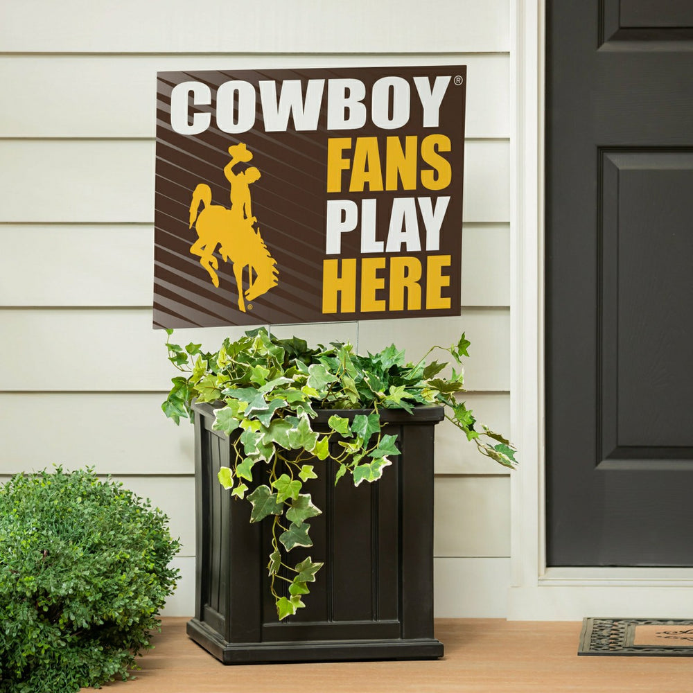 University of Wyoming Coroplast Yard Sign "Fans Play Here"