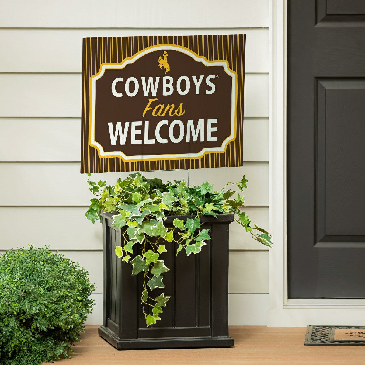 University of Wyoming Coroplast Yard Sign, "Fans Welcome"